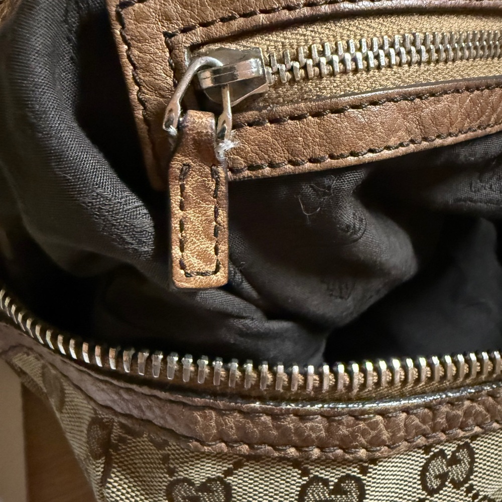 Gucci Brown Monogram Hobo Bag - Picture 6 of 13